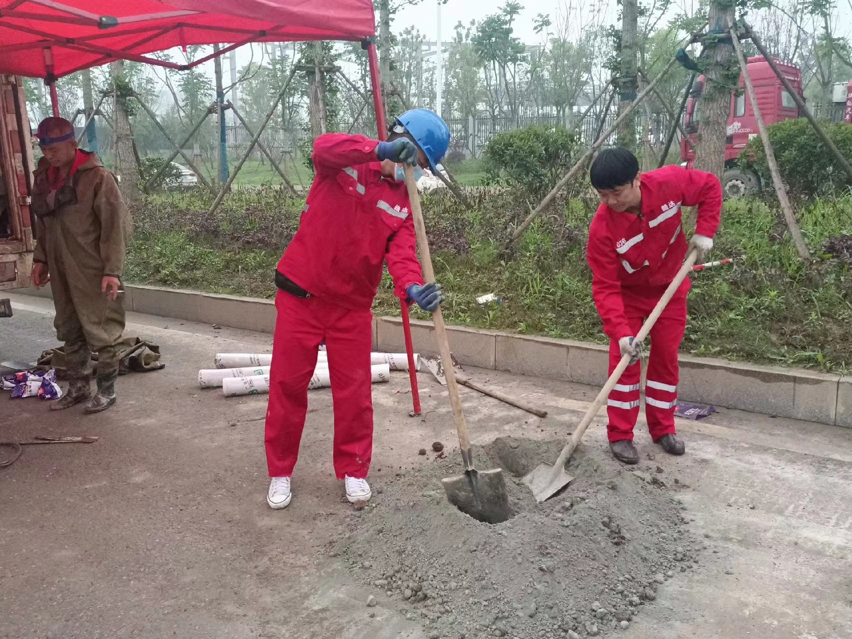 锡山管道疏通哪家好】及时进行市政管道清淤